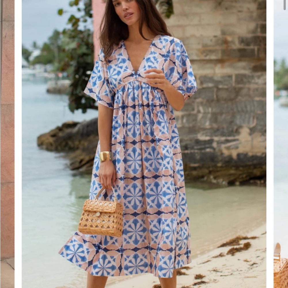 BRAND NEW COTTON MAREA SIZE SMALL DRESS WITH POCKETS